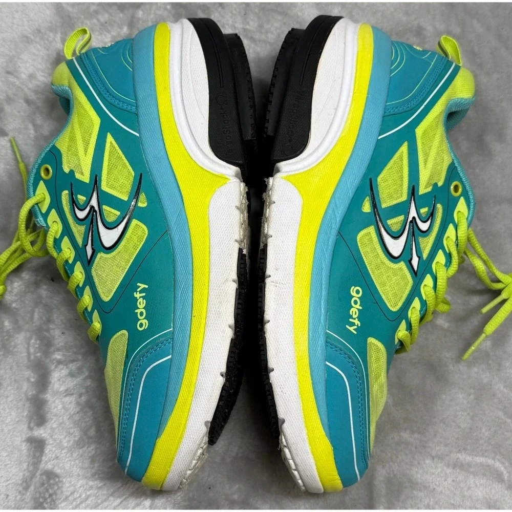 Gravity‎ Defyer Gdefy Womens 9.5 VersoShock Sneakers Gorpcore Lite Hot Girl Walk